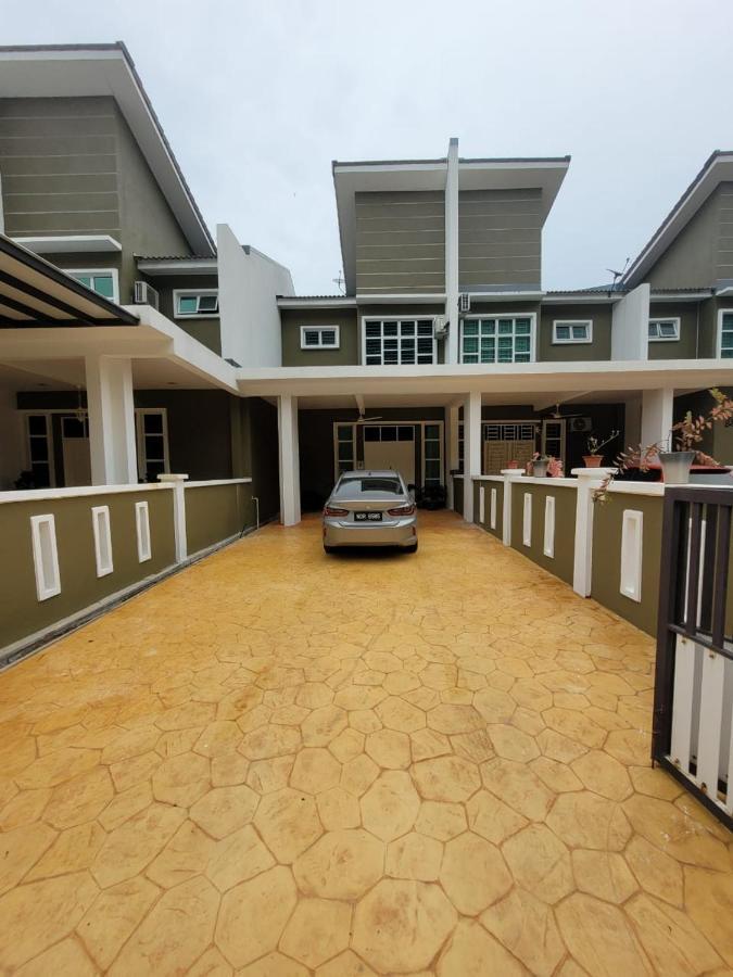 Teduhan Abqory Kuala Terengganu Exterior photo